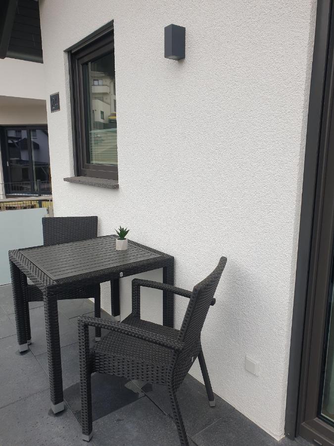 Ferienwohnungen Am Aeppelsberg Volkesfeld Exteriör bild
